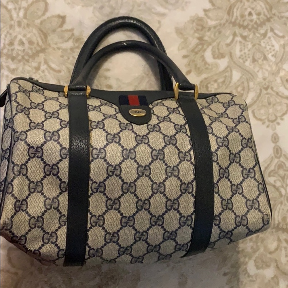 Authentic Vintage 1990s  Gucci  Boston Bag